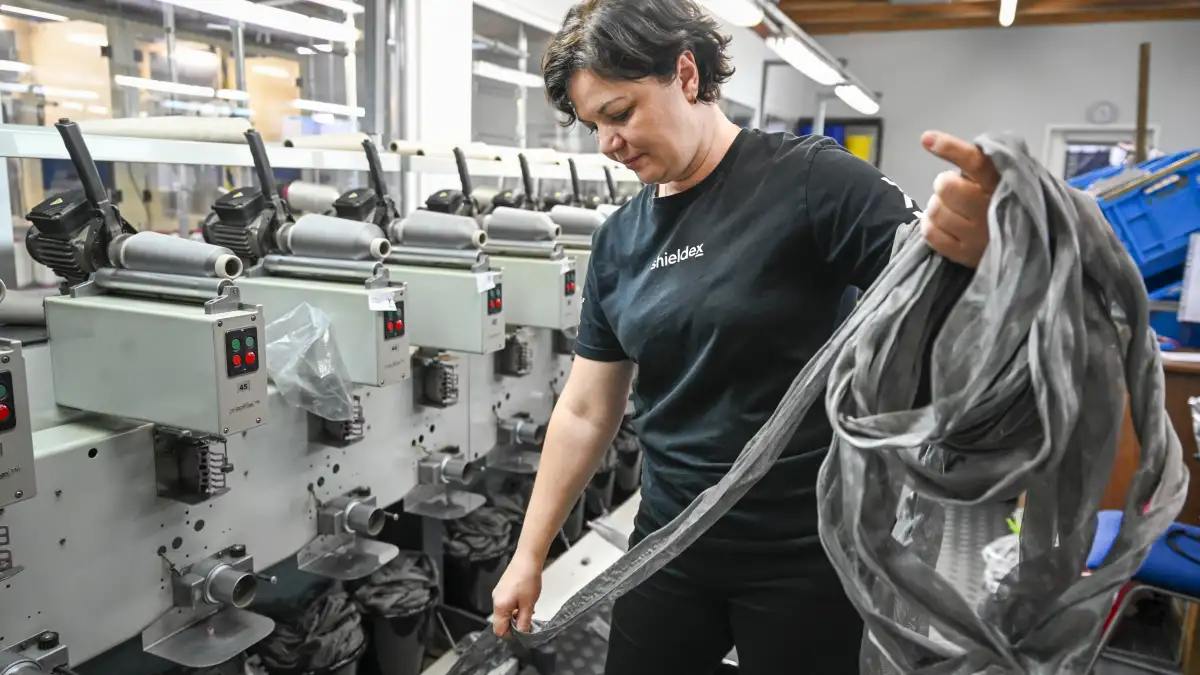 Shieldex Warum Spezialstoffe aus Bremen weltweit gefragt sind