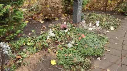So sieht die Grabstätte für die Sternenkinder auf dem Friedhof Bungerhof aus.