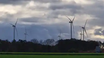 Gegen den Ausbau der Windenergie in Hengsterholz wendet sich die Bürgerinitiative ”Immer mit Gegenwind”.