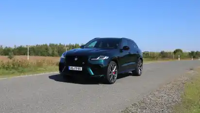 Der neue Jaguar F Pace SVR Leistung und Luxus im SUV Format