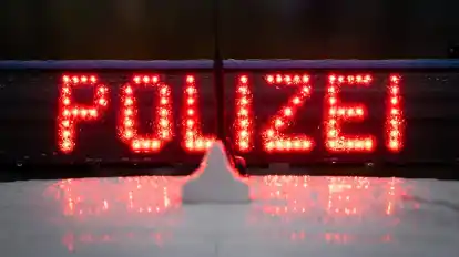 Am Silvestertag ist im Kreis Cuxhaven ein 39 Jahre alter Mann bei einem Unfall ums Leben gekommen (Symbolbild).