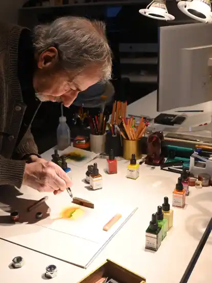 Michael-Thomas Henze bei der Arbeit.
