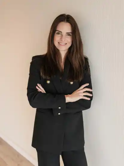 Vanessa-Kim Zobel
