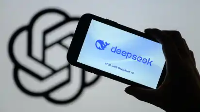 Landscapeki-startup-deepseek.webp