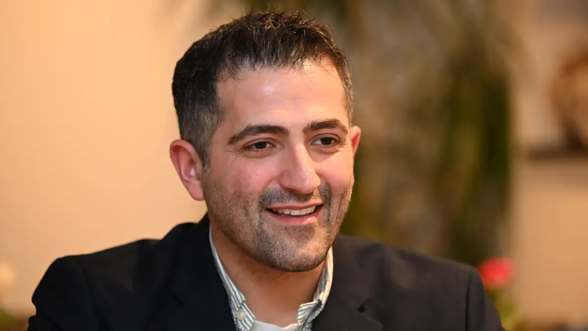 Bundestagswahl Hamza Atilgan ist SPD Direktkandidat im Wahlkreis 28