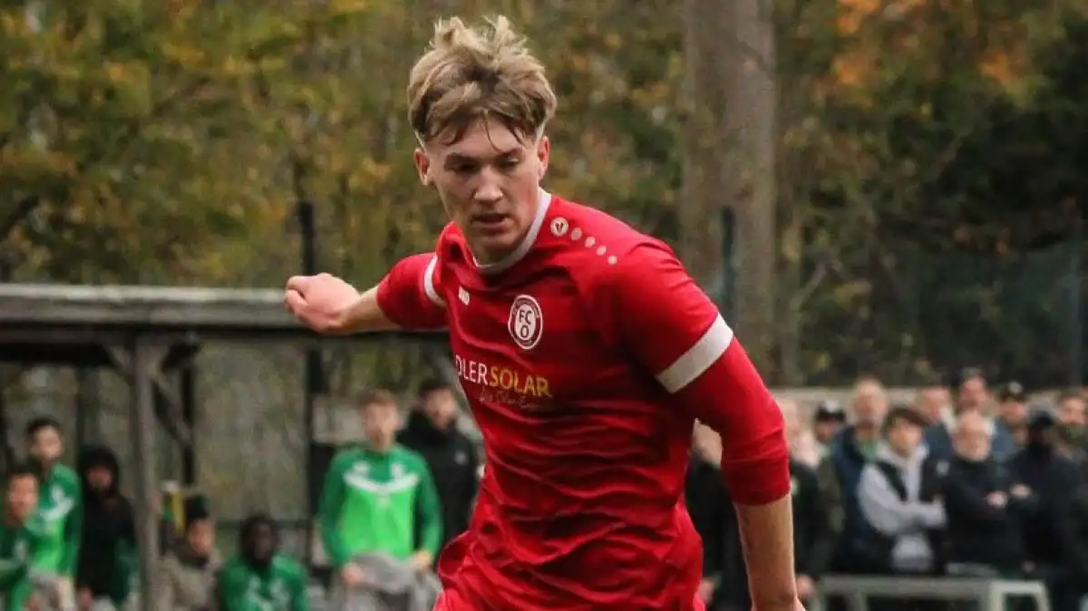 FC Oberneuland Kimi Hindahl Meistert Erste Herren Saison In Bremen fc-oberneuland-kimi-hindahl-meistert-erste-herren-saison-in-bremen
