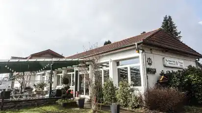 Andreas Schnakenberg und Gabi Lösche haben die Pacht im Skippertreff übernommen.