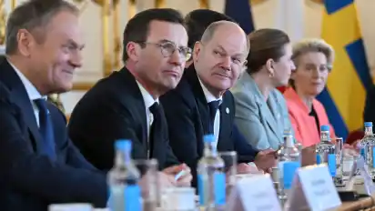 Beim Gipfel der europäischen Regierungschefs wird nach einer Antwort auf die Eskalation mit den USA gesucht.