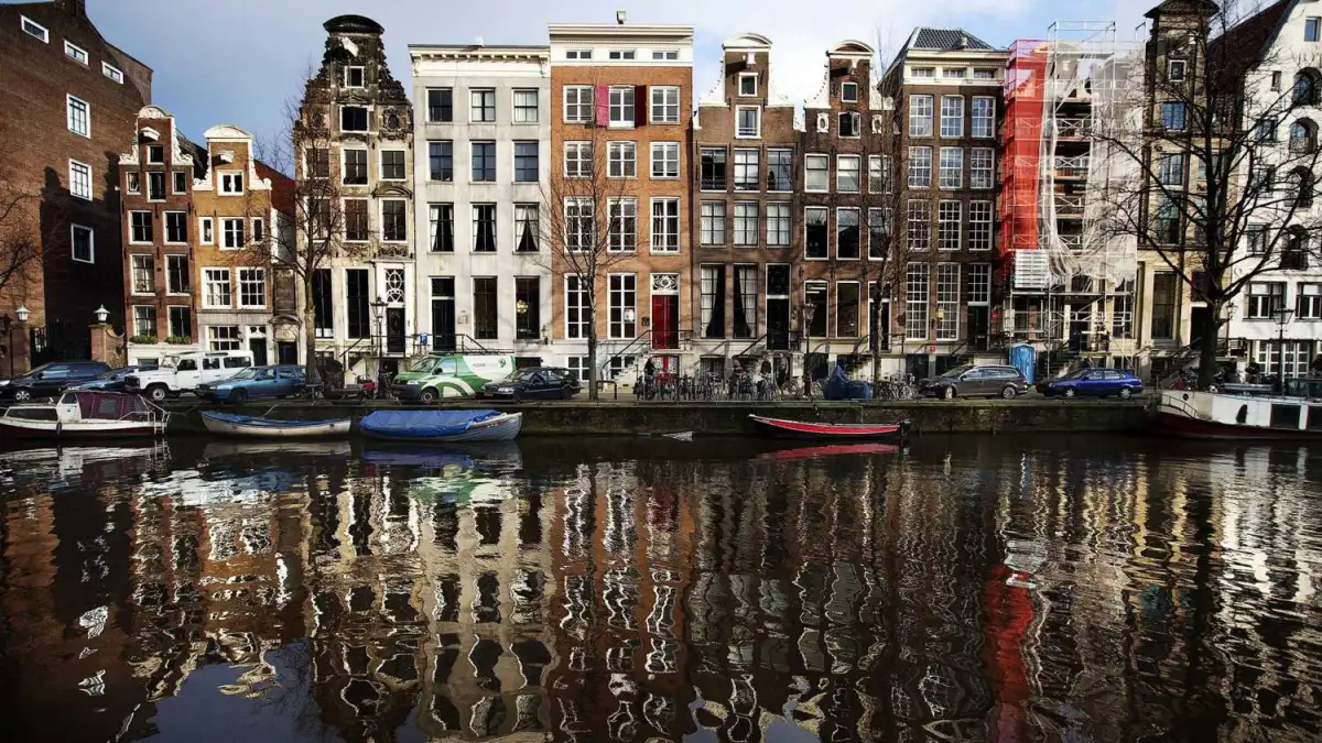 With GoVolta from March, direct service from Bremen to Amsterdam