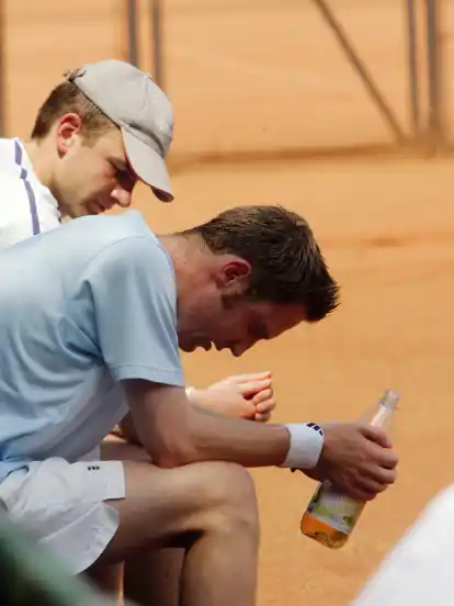 Torsten Spille (vorne) und Carsten Glander spielen seit vielen Jahren, wie hier im Jahr 2007, gemeinsam für den TC Blau-Weiß.