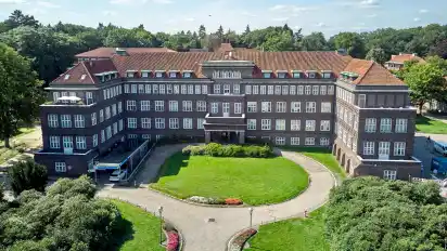 Der Höger-Bau wurde 1928 eröffnet. Nach dem fertigen Neubau und dem Umzug des DKD beginnt die Stadt mit der Planung des denkmalgeschützten Gebäudes (Archivbild).