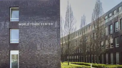 Das World Trade Center und das danebenliegende Gebäude der Hochschule sind aus mehreren Gründen ein architektonisches Highlight in der Airport-Stadt, ganz bestimmt auch wegen des Backsteins.