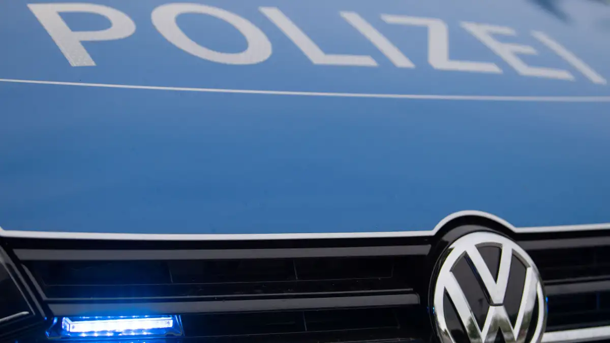 Robbery in Bremen-Vahr: Unknown assailant attacks with a baseball bat