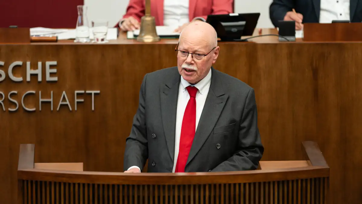 AfD ban procedure Bremen: Mäurer's speech sparks controversy