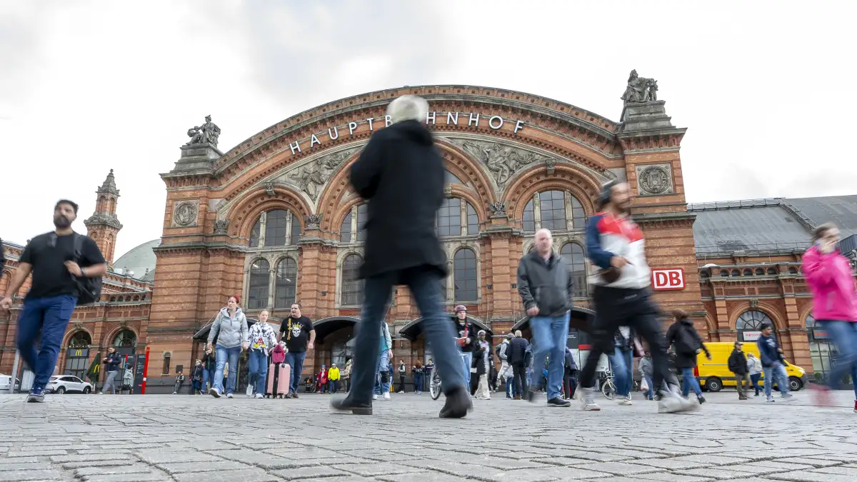 Messerangriff in Hamburg: So geht es Bremer Pendlern