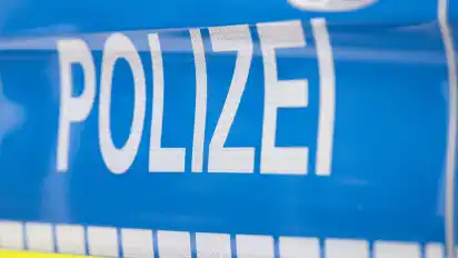 Unbekannte haben eine Schule in Burglesum beschmiert (Symbolbild).