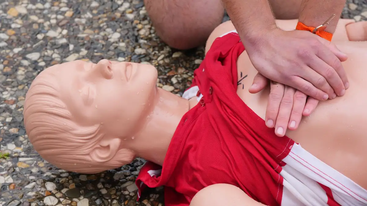Bremen students to learn CPR - | what's planned?