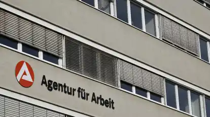 Die Bundesagentur für Arbeit hat aktuelle Zahlen zum Arbeitsmarkt im Monat Juni veröffentlicht.