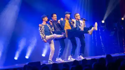 Die vier Sänger der A-cappella-Gruppe Maybebop präsentieren in ihrem Programm ”Muss man mögen” einen bunten Strauß neuer Lieder. Am 17. Januar 2026 sind sie zu Gast in der Stadthalle Osterholz-Scharmbeck.