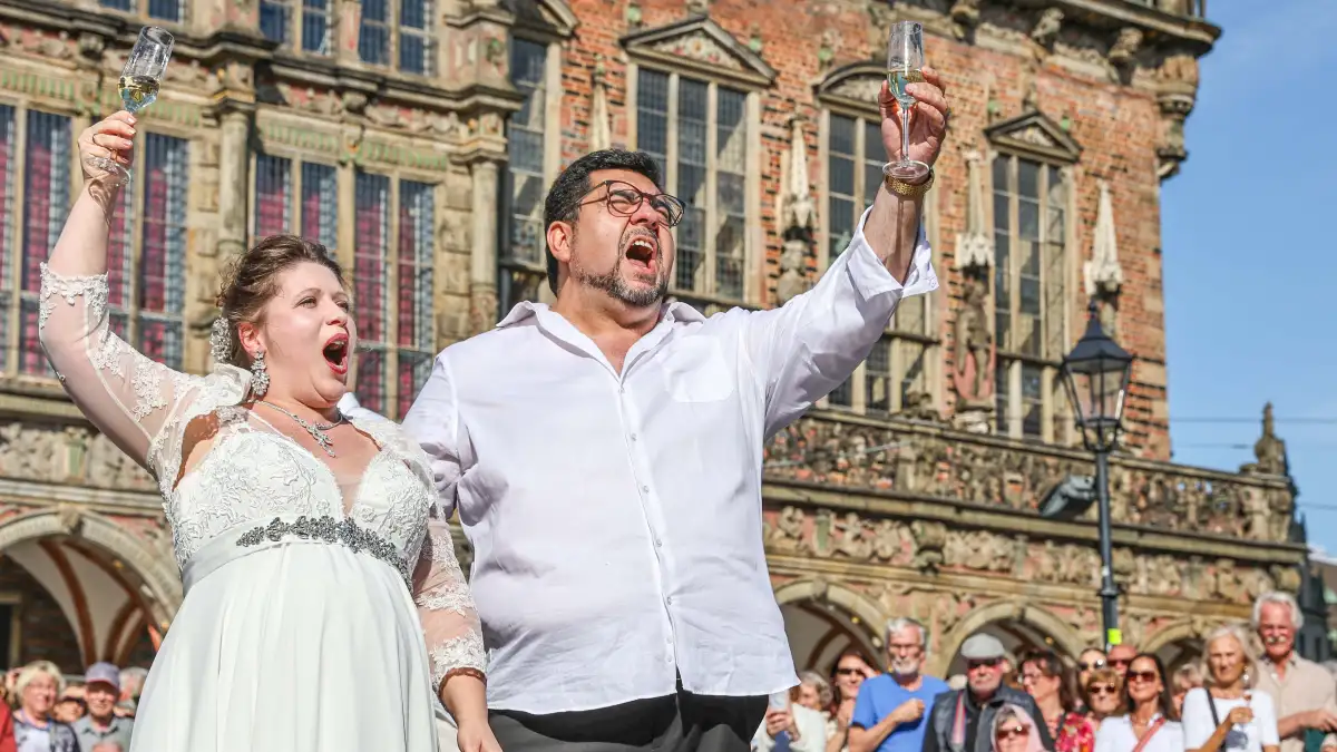 Bremer-Marktplatz-bew-hrt-sich-als-Opernb-hne