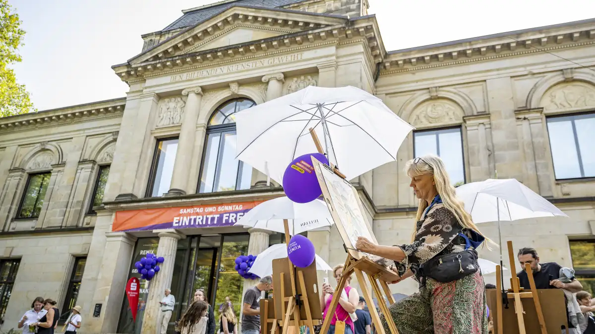 Kunsthalle-und-Theater-Bremen-ffnen-die-T-ren