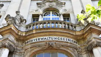 Bei der Berliner Justiz sind Dutzende Verfahren im Streit über die Visavergabe an Afghanen mit Aufnahmezusage eingegangen. (Symbolbild)