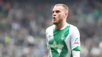 Alte Zeiten: Marvin Duksch nutzt die Länderspielpause und besucht seinen ehemaligen Verein in Bremen.