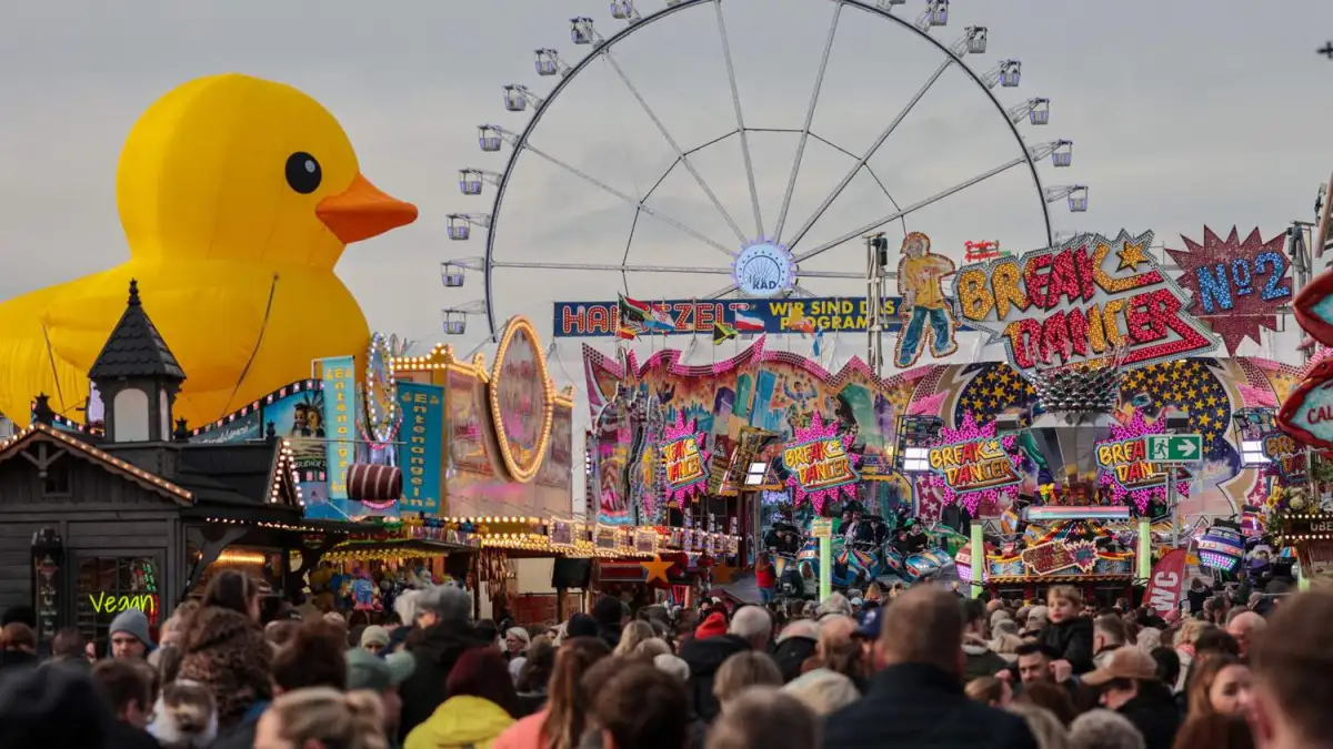 Rund-1-5-Millionen-Besucher-auf-Bremer-Freimarkt