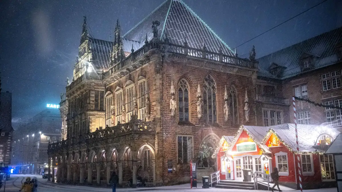 LIVE-Schnee-und-Gl-tte-in-Bremen-und-umzu-diese-Z-ge-fallen-aus