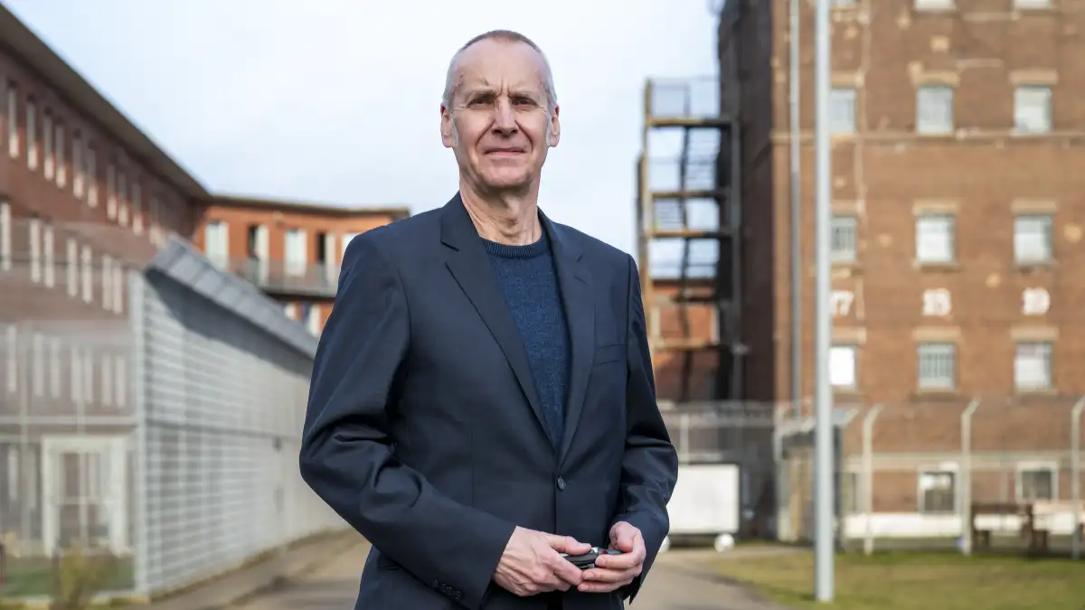 More prisoners than prison spaces - | Bremen's prison has been ...