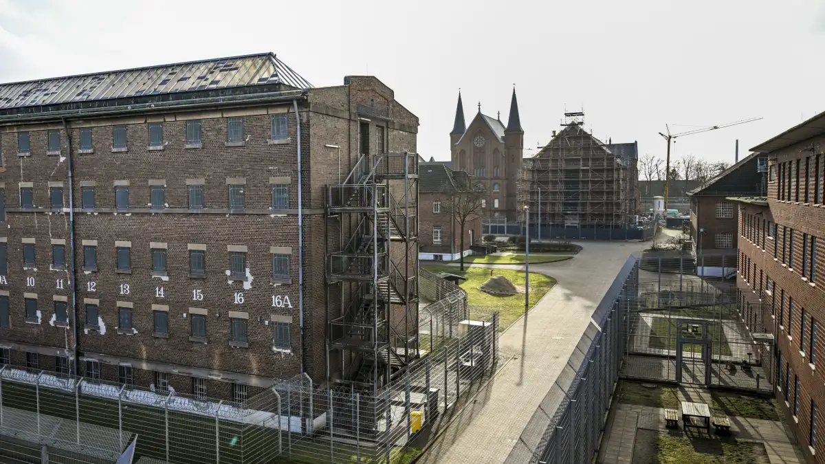 No more room in prison: Bremen's correctional facility has been ...