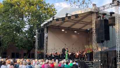 Der Amtsgartenverein organisiert am 7. und 8. August zum 11. Mal zwei Konzertabende im historischen Amtsgarten von Lilienthal unter dem Motto Sterne der Musik.