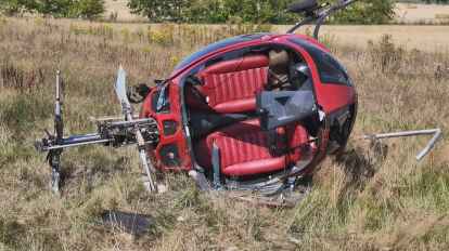 Bei dem Unfall wurden zwei Personen leicht verletzt.