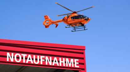 Nach einem Unfall im Landkreis Gifhorn kam auch ein Rettungshubschrauber zum Einsatz. (Symbolbild)