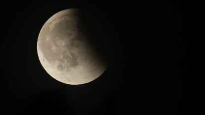 Der Mond wird sich verfinstern. (Archivbild)